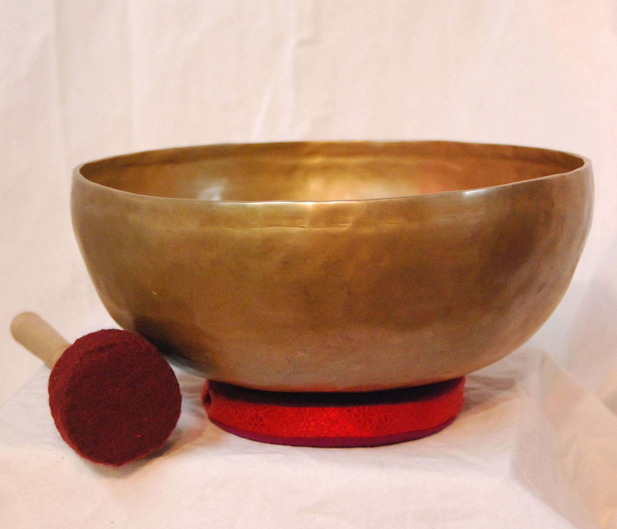 Massive Healing F Heart Chakra Tibetan Singing Bowl 11.25